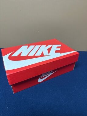 Nike Empty  Shoe Replacement Box 11.5 x 7.5”x 4”  Red White Swoosh Tissue